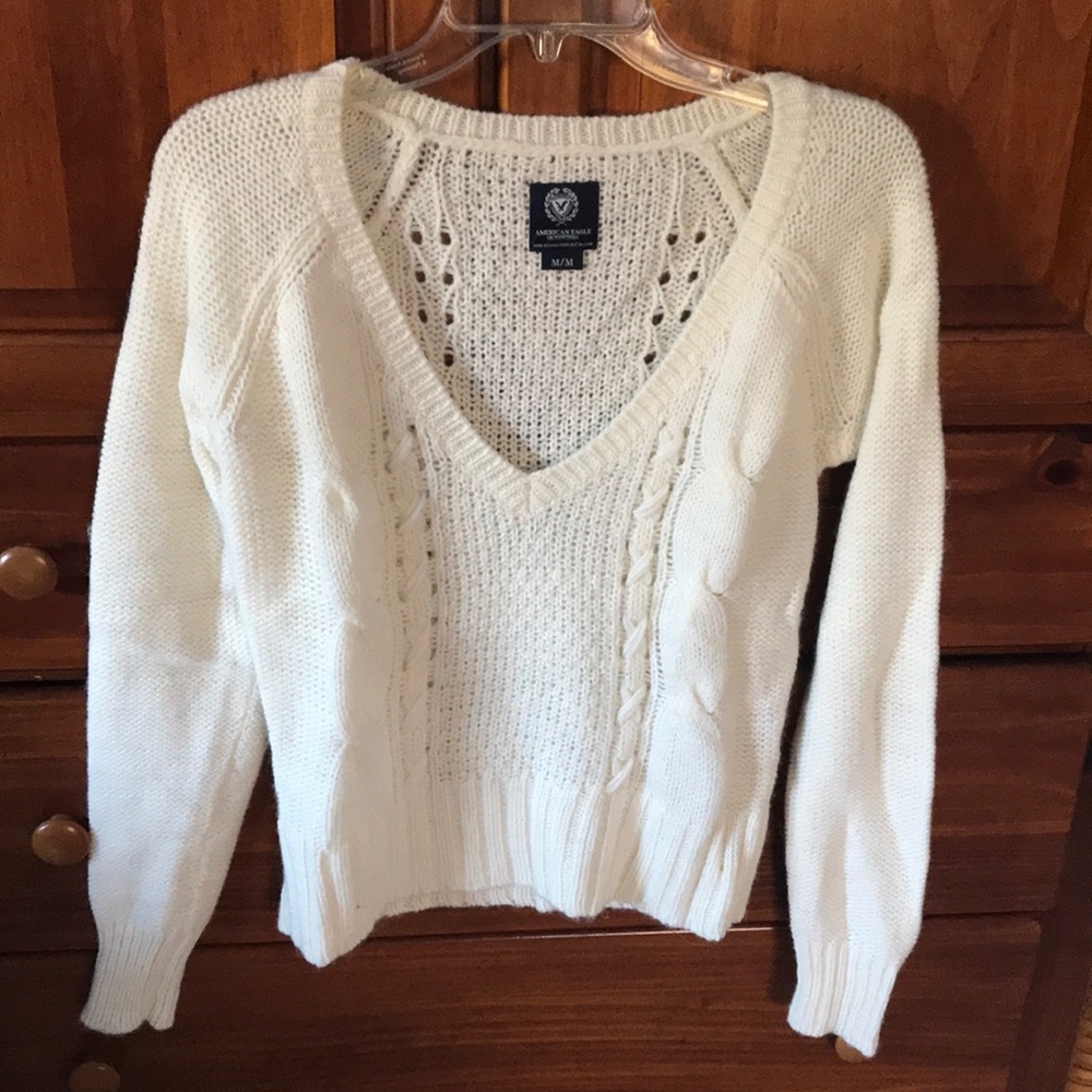 American Eagle Sweater